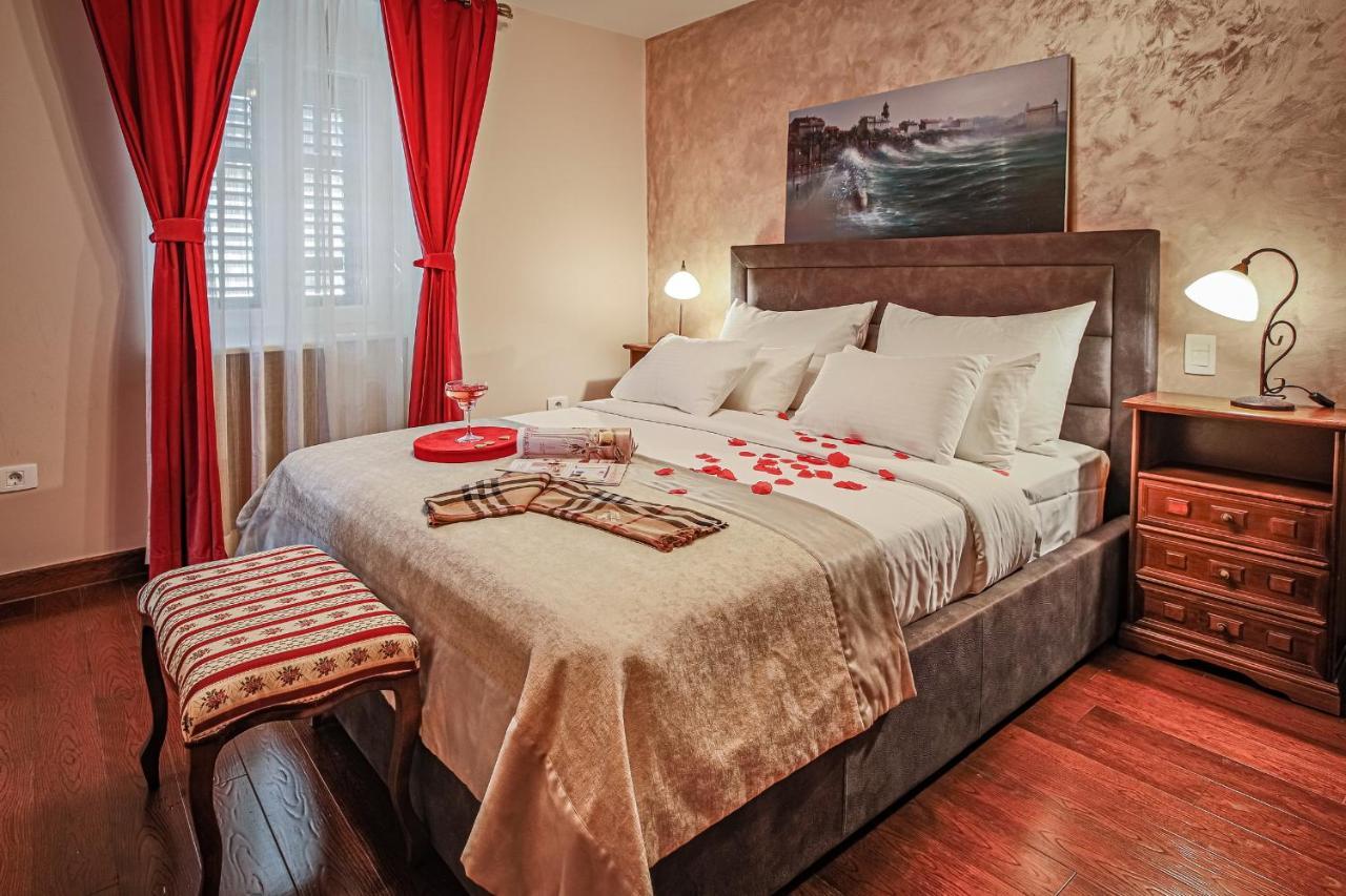 Theatre Luxury Rooms Split Exterior foto