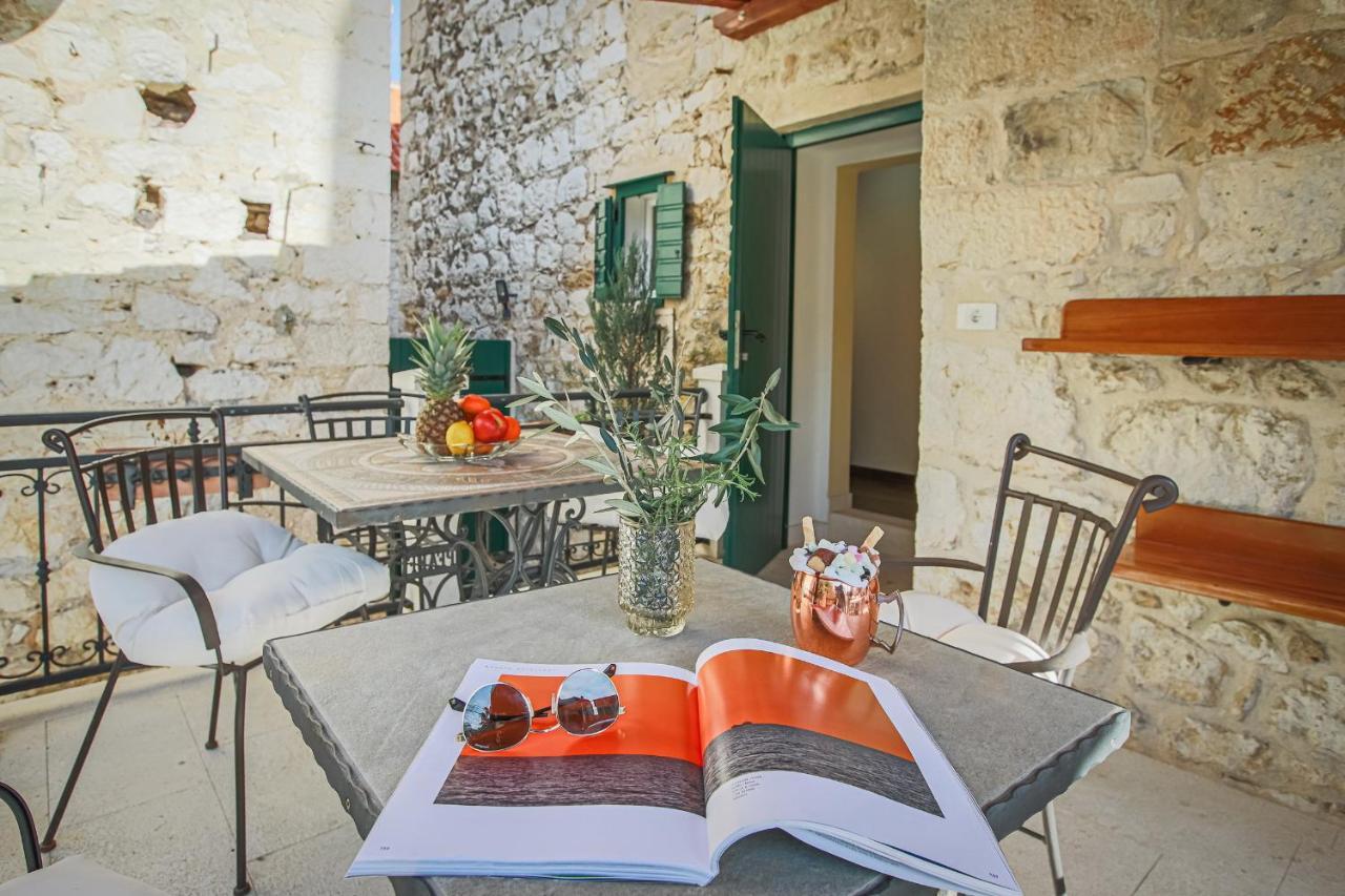 Theatre Luxury Rooms Split Exterior foto